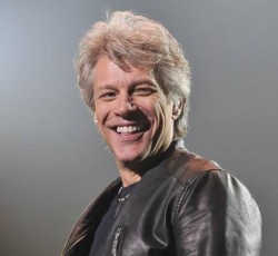 O Bon Jovi διασκευάζει Elvis Presley, The Pogues και Tom Petty 