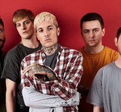 Bring Me The Horizon: Νέο άλμπουμ με συμμετοχές από Amy Lee και Babymetal 