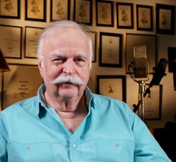 Έφυγε από τη ζωή ο μηχανικός ήχου του Michael Jackson 