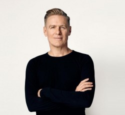 Bryan Adams εναντίον Κίνας: «Άπληστοι μπάσταρδοι που δημιούργησαν τον ιό…» 