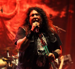 Με κορωνοϊό διαγνώστηκε ο frontman των Testament, Chuck Billy
