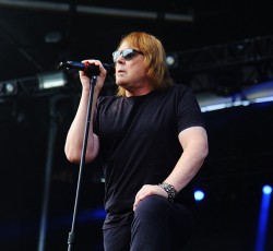 Νεκρώθηκαν τα χέρια του frontman των Dokken μετά από χειρουργική επέμβαση 