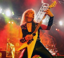 K.K. Downing: «Πολλοί άνθρωποι δεν καταλαβαίνουν το "Nostradamus"» 