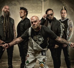 Αντιδράσεις προκαλεί το νέο video των Five Finger Death Punch
