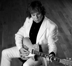 «Ίσως ο Gary Moore να ήταν ακόμη ζωντανός» 