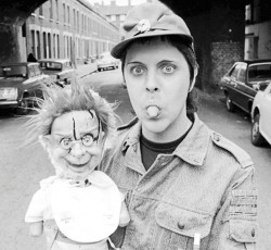 «Έφυγε» ο πρωτοπόρος μουσικός Genesis P-Orridge 