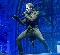 Νέο άλμπουμ από τους Ghost τoν χειμώνα 