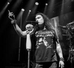 O LaBrie για πιθανή επανένωση με τον Portnoy στους Dream Theater