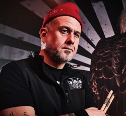 Όταν οι Clutch περιόδευσαν με τους Pantera 