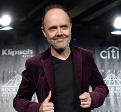 O Lars Ulrich επιλέγει τον κορυφαίο ντράμερ όλων των εποχών