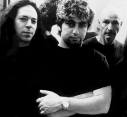 «Φαίνεται πολύ ωραίο να επανενωθούν οι Liquid Tension Experiment» 