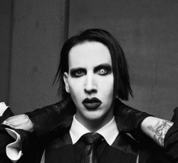 Ο Marilyn Manson «κόπηκε» από τη νέα σειρά του Stephen King