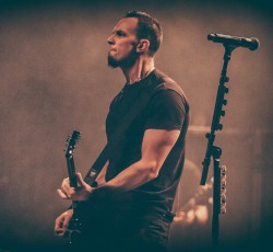 Ο Mark Tremonti συνεργάζεται με τον Eric Gales