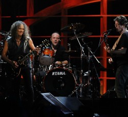 Lars Ulrich: «Σκεπτόμασταν να ηχογραφήσουμε ξανά με τον Lou Reed μετά το "Lulu"»