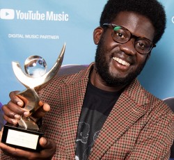 Νικητής του Bραβείου Mercury για το 2020 o Michael Kiwanuka