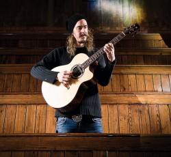 Ο Mikael Akerfeldt συνθέτει το score της νέας σειράς τoυ Netflix, "Clark" 