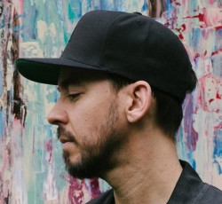 Νέος δίσκος με την βοήθεια του Twitch από τον Mike Shinoda 