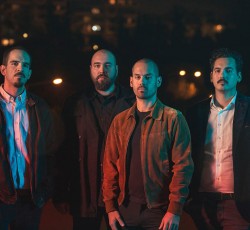 Mother Of Millions, Nochnoy Dozor και Sofia Sarri τον Απρίλιο στο Κύτταρο