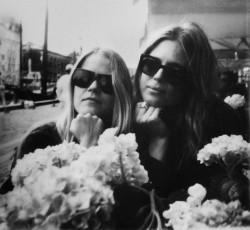 Myrkur και Anna Von Hausswolff συνεργάζονται διασκευάζοντας Bjork