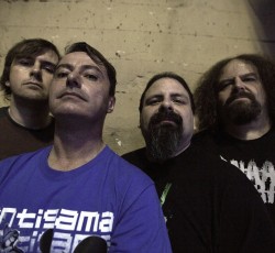 O Mitch Harris ξεκαθαρίζει την κατάσταση αναφορικά με τη συμμετοχή του στο νέο άλμπουμ των Napalm Death 