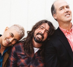 Δείτε την live επιστροφή των Nirvana σε φιλανθρωπικό γκαλά 