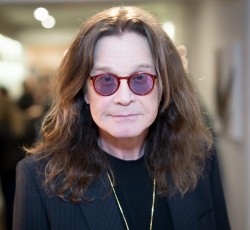 Sharon Osbourne: «O Ozzy ξεκίνησε τις προετοιμασίες για τον επόμενο δίσκο του» 