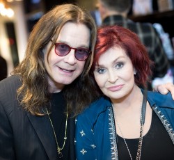 Στα σκαριά βιογραφική ταινία για τους Ozzy και Sharon Osbourne 