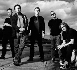 Οι Pearl Jam παίζουν ζωντανά τραγούδι από το "Gigaton" για πρώτη φορά 