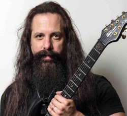 Ο Petrucci μιλάει για την επερχόμενη συνεργασία του με τον Portnoy 