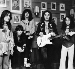 Οι Rainbow «στην σκιά του μάγου» 