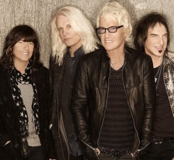Οι REO Speedwagon εκτοξεύονται στα charts λόγω του "Ozark" 