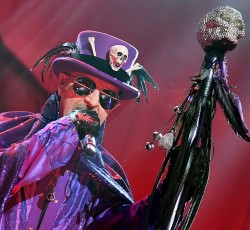 Ο Rob Halford ανακοινώνει την αυτοβιογραφία του 