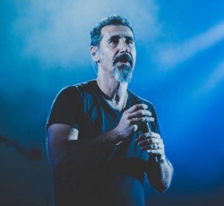 Serj Tankian: Νέο τραγούδι σε στίχους του… πρωθυπουργού της Αρμενίας 