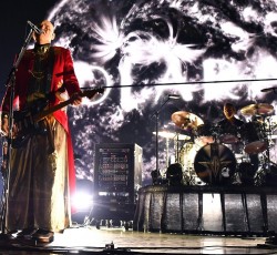 Λεπτομέρειες για τον νέο διπλό δίσκο των Smashing Pumpkins 