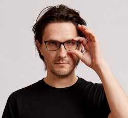 "Personal Shopper": Ακούστε το νέο single του Steven Wilson  