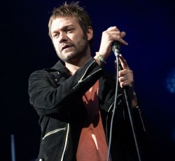 O Tom Meighan μιλάει για την αποχώρησή του από τους Kasabian και την επίθεση στην σύντροφό του
