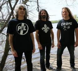 Οι Voivod ετοιμάζουν «διπλή επίθεση»