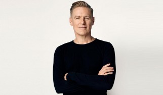 Bryan Adams εναντίον Κίνας: «Άπληστοι μπάσταρδοι που δημιούργησαν τον ιό…»