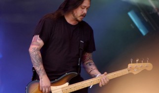 Μεταθανάτια συλλογή με απαγγελίες από τον πρώην μπασίστα των Deftones