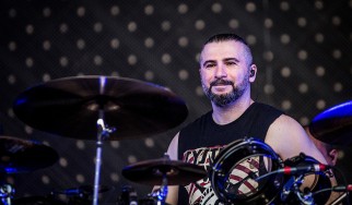 John Dolmayan: «Ο Tankian εκφράζει τον εαυτό του, όχι τους System Of A Down»