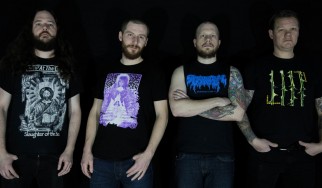 Ακούστε την extreme metal διασκευή στο "Smooth" του Santana από τον frontman των Khemmis