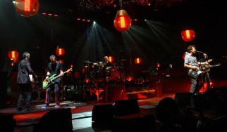 Συγκινητικός φόρος τιμής των Pearl Jam για τα είκοσι χρόνια από την τραγωδία του Roskilde Festival