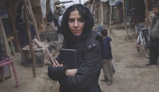 "A Dog Called Money": Νέο ντοκιμαντέρ για την PJ Harvey