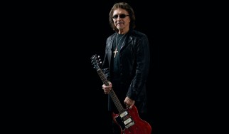 O Tony Iommi στην μάχη εναντίον του Covid 19