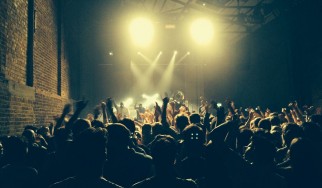 Ηνωμένο Βασίλειο: Μειώνονται οι φόροι των μικρών συναυλιακών χώρων 