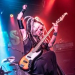 H Tanya O'Callaghan παίρνει τη θέση του Michael Devin στους Whitesnake