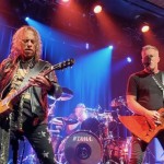 Επιστροφή στο Top 10 του Billboard για το "Black Album" έπειτα από 29 χρόνια