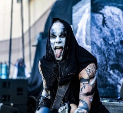 Behemoth: O Nergal κατηγορείται εκ νέου για προσβολή θρησκευτικού αισθήματος 