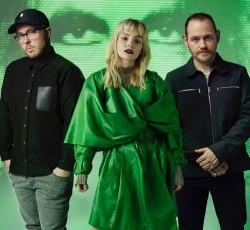 Με Robert Smith (The Cure) το νέο single των Chvrches