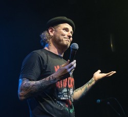 Cοrey Taylor: «Μισώ το καινούριο rock στο μεγαλύτερο μέρος του» 